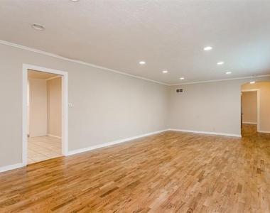 4808 Terrace Trail - Photo Thumbnail 5