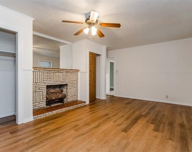 4808 Terrace Trail - Photo Thumbnail 15