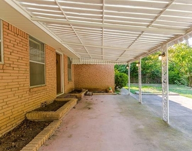 4808 Terrace Trail - Photo Thumbnail 26