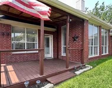 6902 Westover Drive - Photo Thumbnail 30