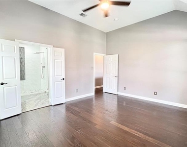 6902 Westover Drive - Photo Thumbnail 20