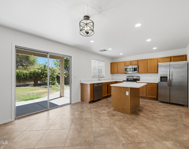 1571 E Orchid Court - Photo Thumbnail 7