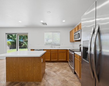 1571 E Orchid Court - Photo Thumbnail 9