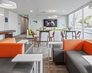 425 W Osborn Road - Photo Thumbnail 23