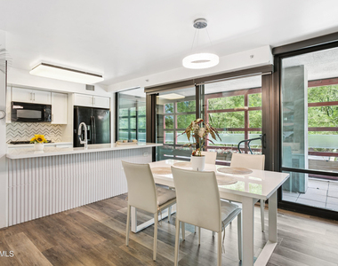 4808 N 24th Street - Photo Thumbnail 9
