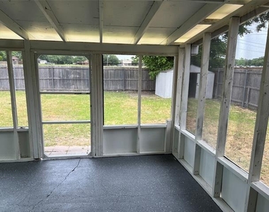 507 Hilltop Lane - Photo Thumbnail 14