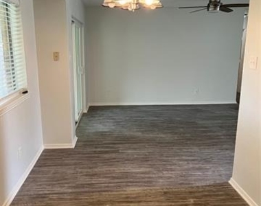 507 Hilltop Lane - Photo Thumbnail 11