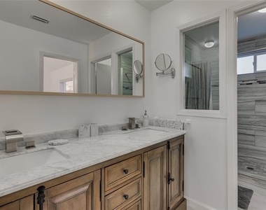 6319 Windmill Circle - Photo Thumbnail 15