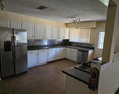 6512 High Country Trail - Photo Thumbnail 1