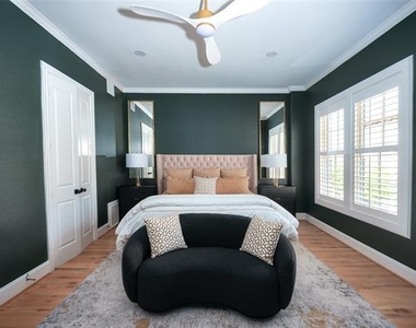 727 Will Rice Avenue - Photo Thumbnail 15
