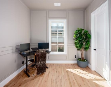 727 Will Rice Avenue - Photo Thumbnail 14