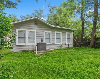207 W Heard Street - Photo Thumbnail 17