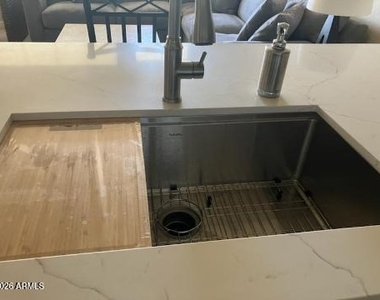 20750 N 87th Street - Photo Thumbnail 5