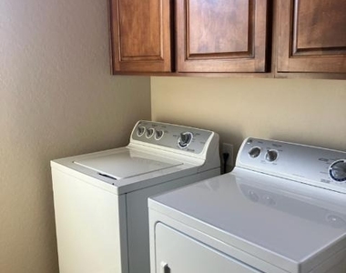 20750 N 87th Street - Photo Thumbnail 15