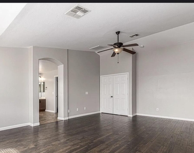 3519 E Tonto Drive - Photo Thumbnail 3