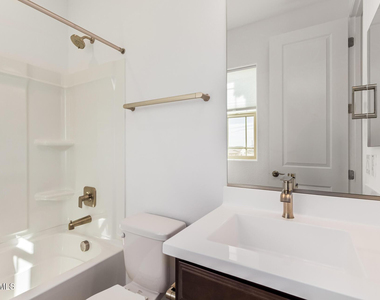 7960 E Quartet Avenue - Photo Thumbnail 21