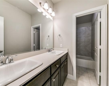 17660 Sequoia Drive - Photo Thumbnail 12