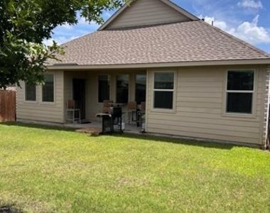 1520 Avery Pointe Drive - Photo Thumbnail 19
