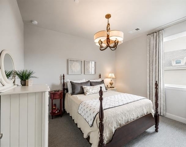 3770 White Clover Lane - Photo Thumbnail 19