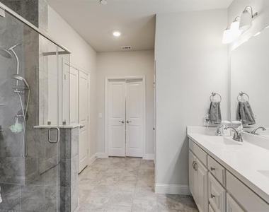 3770 White Clover Lane - Photo Thumbnail 17