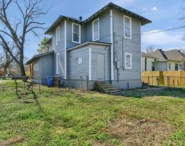 1115 W Bond Street - Photo Thumbnail 27