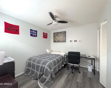 314 E Embassy Street - Photo Thumbnail 12