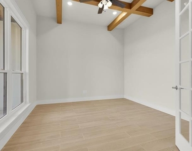 12409 Bella Perdono Drive - Photo Thumbnail 2