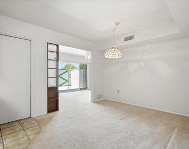 9907 W Cedar Drive - Photo Thumbnail 10