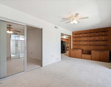 9907 W Cedar Drive - Photo Thumbnail 12