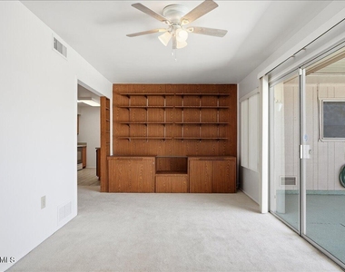 9907 W Cedar Drive - Photo Thumbnail 13