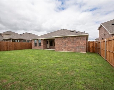 454 Stuart Lane - Photo Thumbnail 25