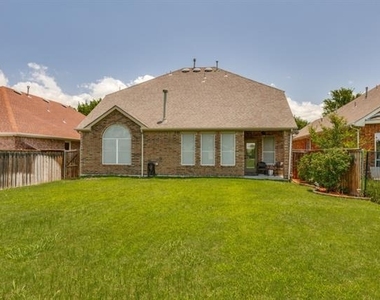 10017 Links Fairway Drive - Photo Thumbnail 23