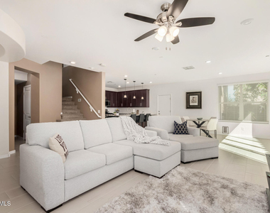 29380 N 122nd Glen - Photo Thumbnail 10