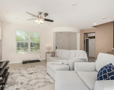 29380 N 122nd Glen - Photo Thumbnail 9