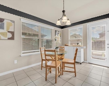 1820 Christopher Creek Drive - Photo Thumbnail 11