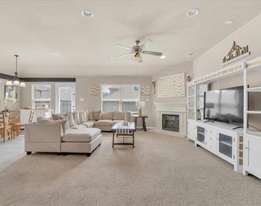 1820 Christopher Creek Drive - Photo Thumbnail 15
