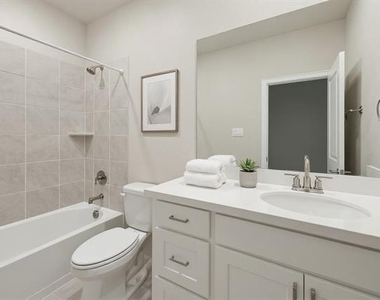 2521 Hampstead Lane - Photo Thumbnail 21