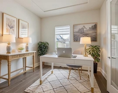 2521 Hampstead Lane - Photo Thumbnail 3