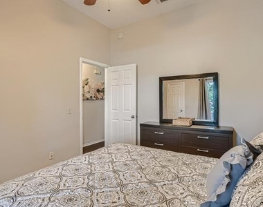 627 Meadowbrook Street - Photo Thumbnail 17