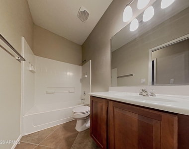 17573 W Lundberg Street - Photo Thumbnail 13