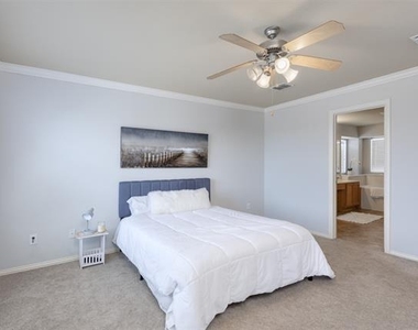 14504 Eaglemont Drive - Photo Thumbnail 17