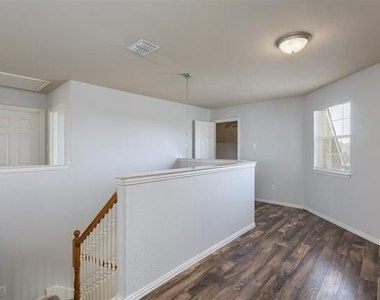 14504 Eaglemont Drive - Photo Thumbnail 20