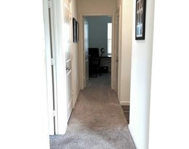 1725 Escondido Drive - Photo Thumbnail 14