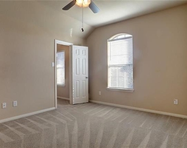 13393 Mondovi Drive - Photo Thumbnail 19