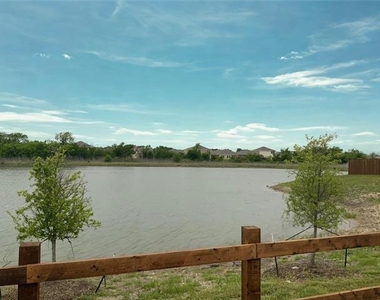 8248 Muscovy Drive - Photo Thumbnail 20