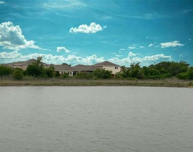 8248 Muscovy Drive - Photo Thumbnail 19
