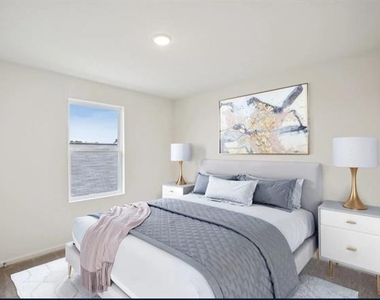 400 Valley View Drive - Photo Thumbnail 2