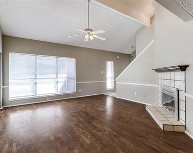 1633 San Francisco Street - Photo Thumbnail 6