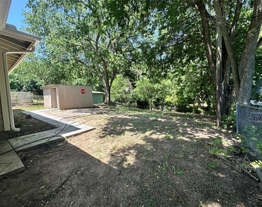1234 S Brazos Street - Photo Thumbnail 13