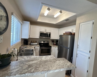 2941 N Oregon Street - Photo Thumbnail 5